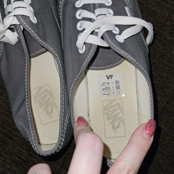 Vans Authentic Lo Pro Size 8.5